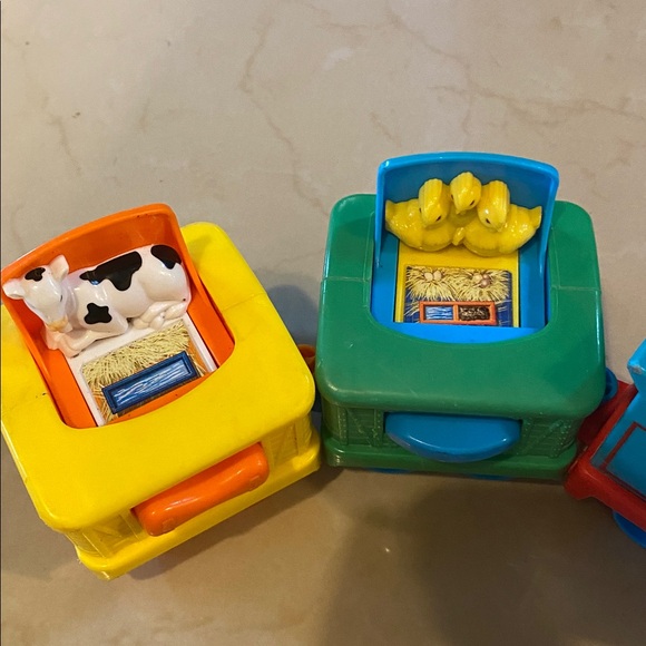 THOMAS THE TRAIN My First Thomas & Friends Activity Train 2014 - Picture 3 of 3